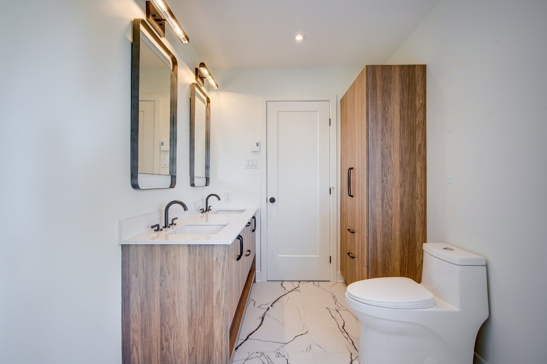 









1105


Rue Jean-Vallerand

,
Boucherville,




QC
J4B0H5

