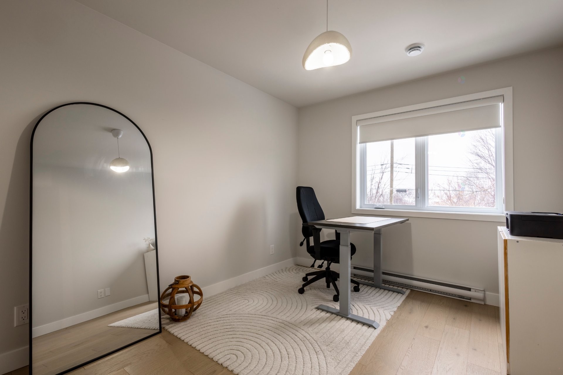 









236


Rue Gascon

,
Laval (Saint-François),




QC
H7B0B4

