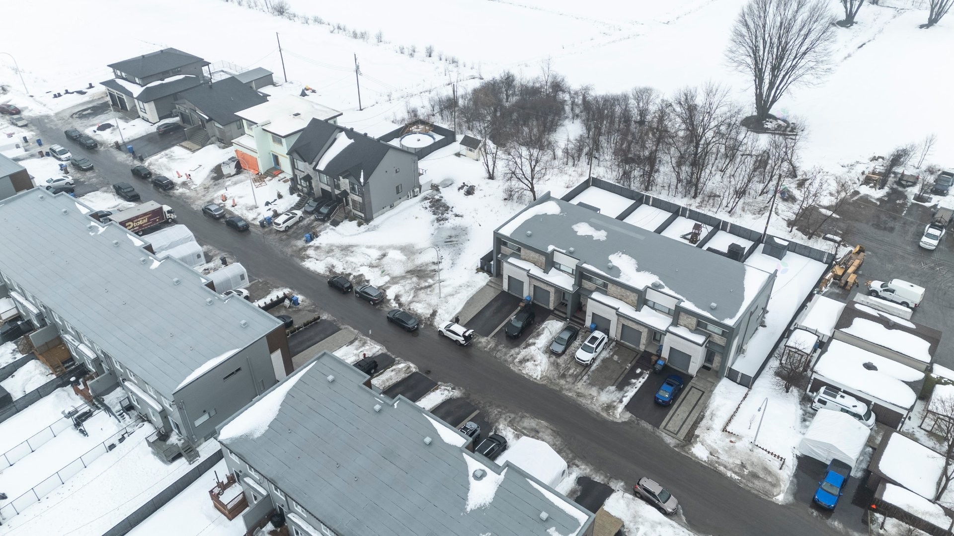 









236


Rue Gascon

,
Laval (Saint-François),




QC
H7B0B4

