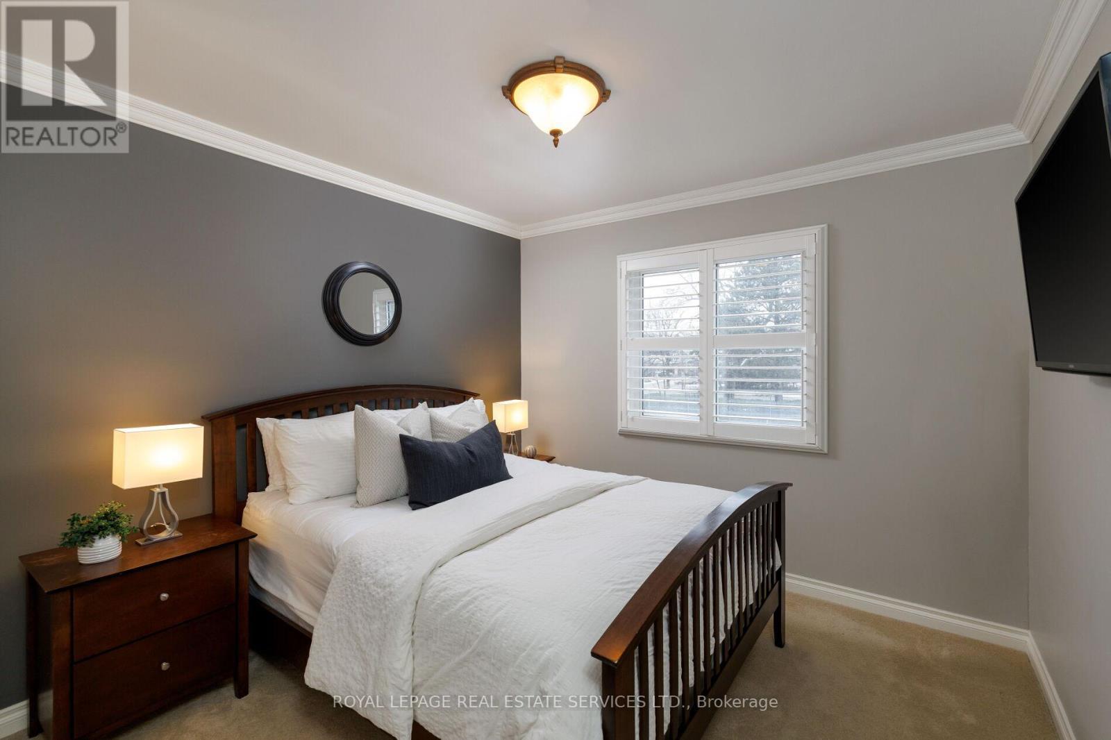 












68 TRADEWIND DRIVE

,
Oakville,




Ontario
L6L6K8

