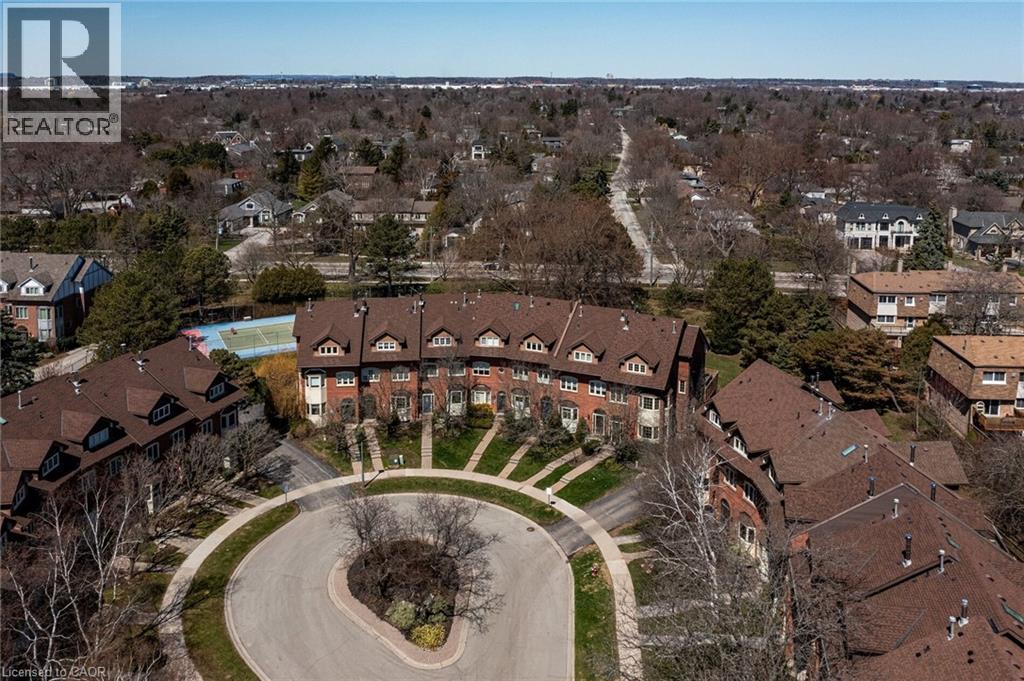 












68 TRADEWIND Drive

,
Oakville,




Ontario
L6L6K8

