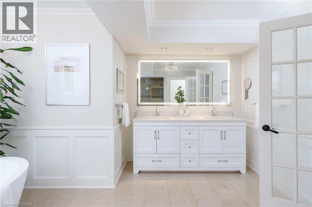 












68 TRADEWIND Drive

,
Oakville,




Ontario
L6L6K8

