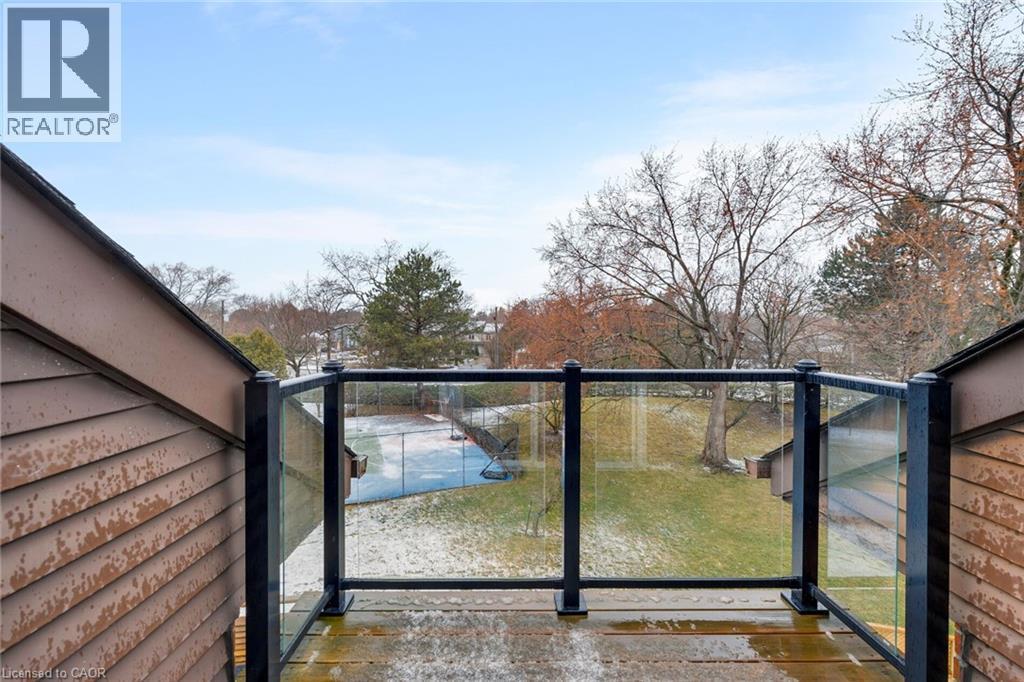 












68 TRADEWIND Drive

,
Oakville,




Ontario
L6L6K8

