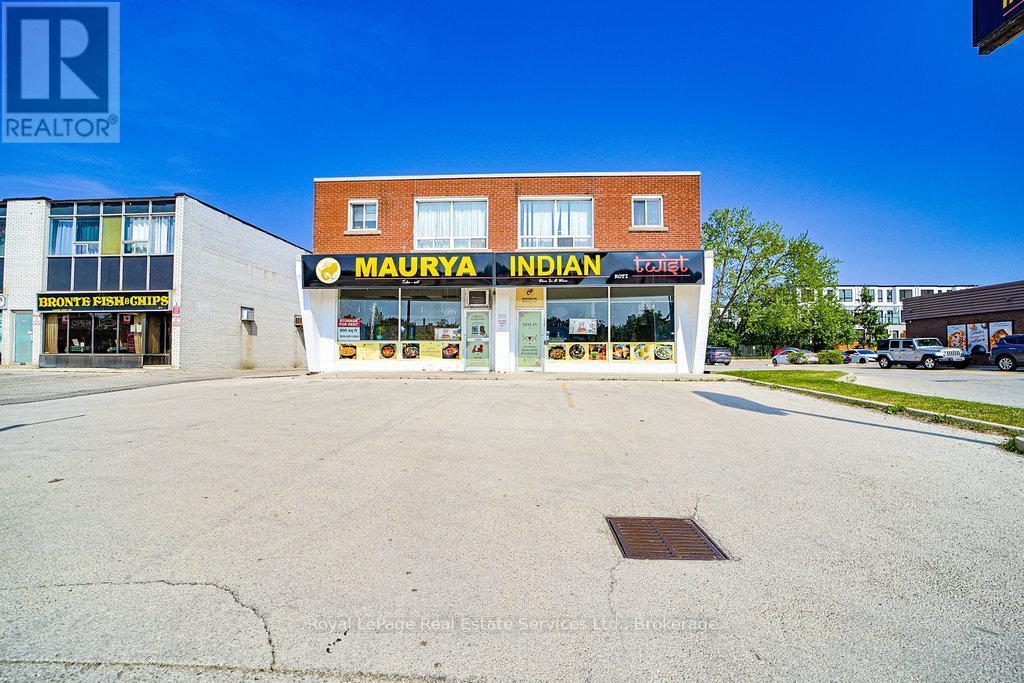 












2307 - 2309 LAKESHORE ROAD W

,
Oakville (BR Bronte),




Ontario
L6L1H2

