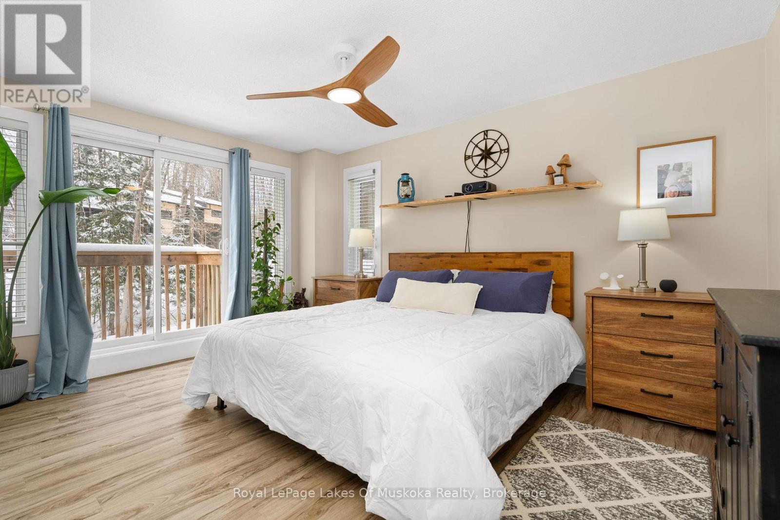 












4 - 1551 HIDDEN VALLEY ROAD

,
Huntsville (Chaffey),




Ontario
P1H1A4

