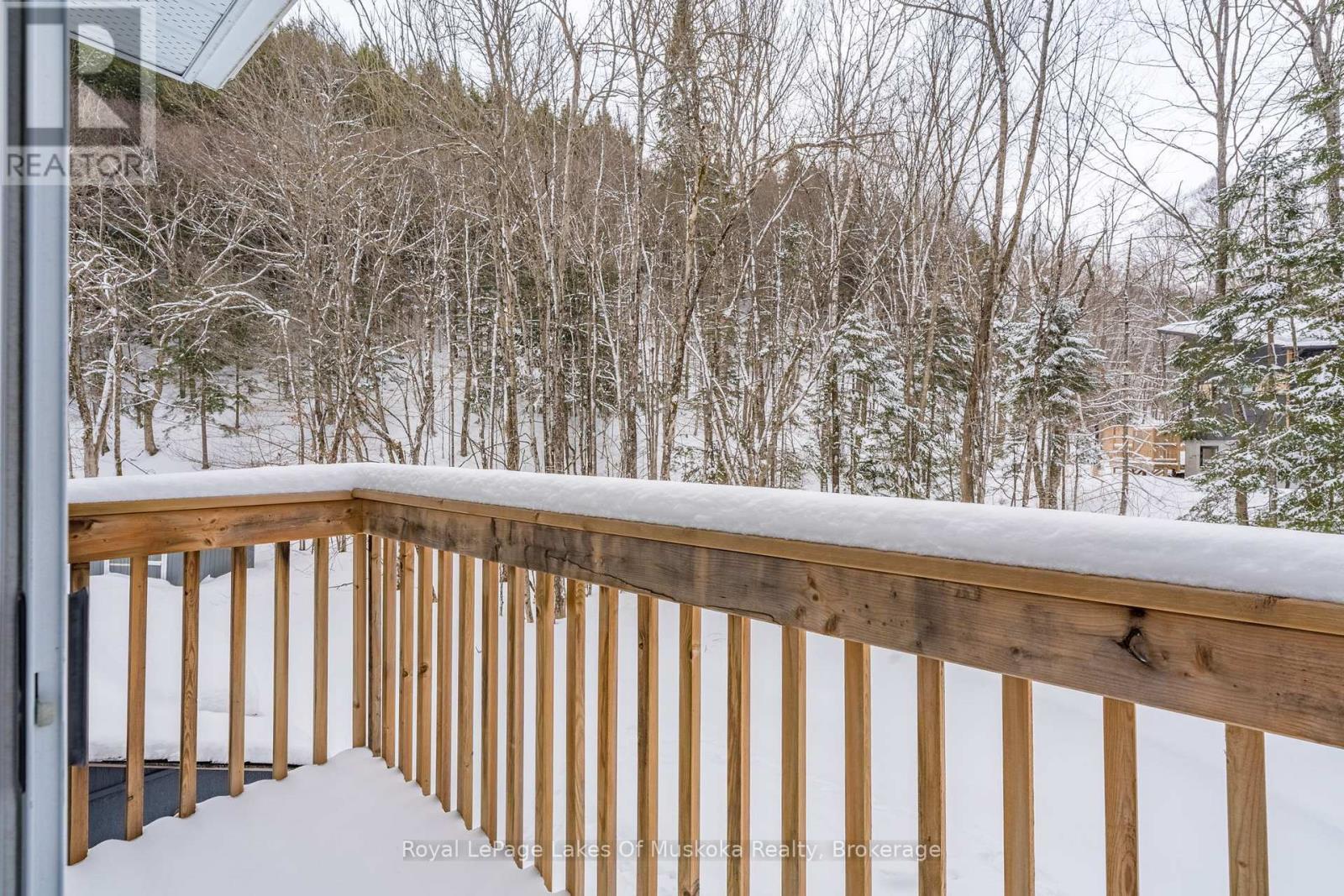 












4 - 1551 HIDDEN VALLEY ROAD

,
Huntsville (Chaffey),




Ontario
P1H1A4

