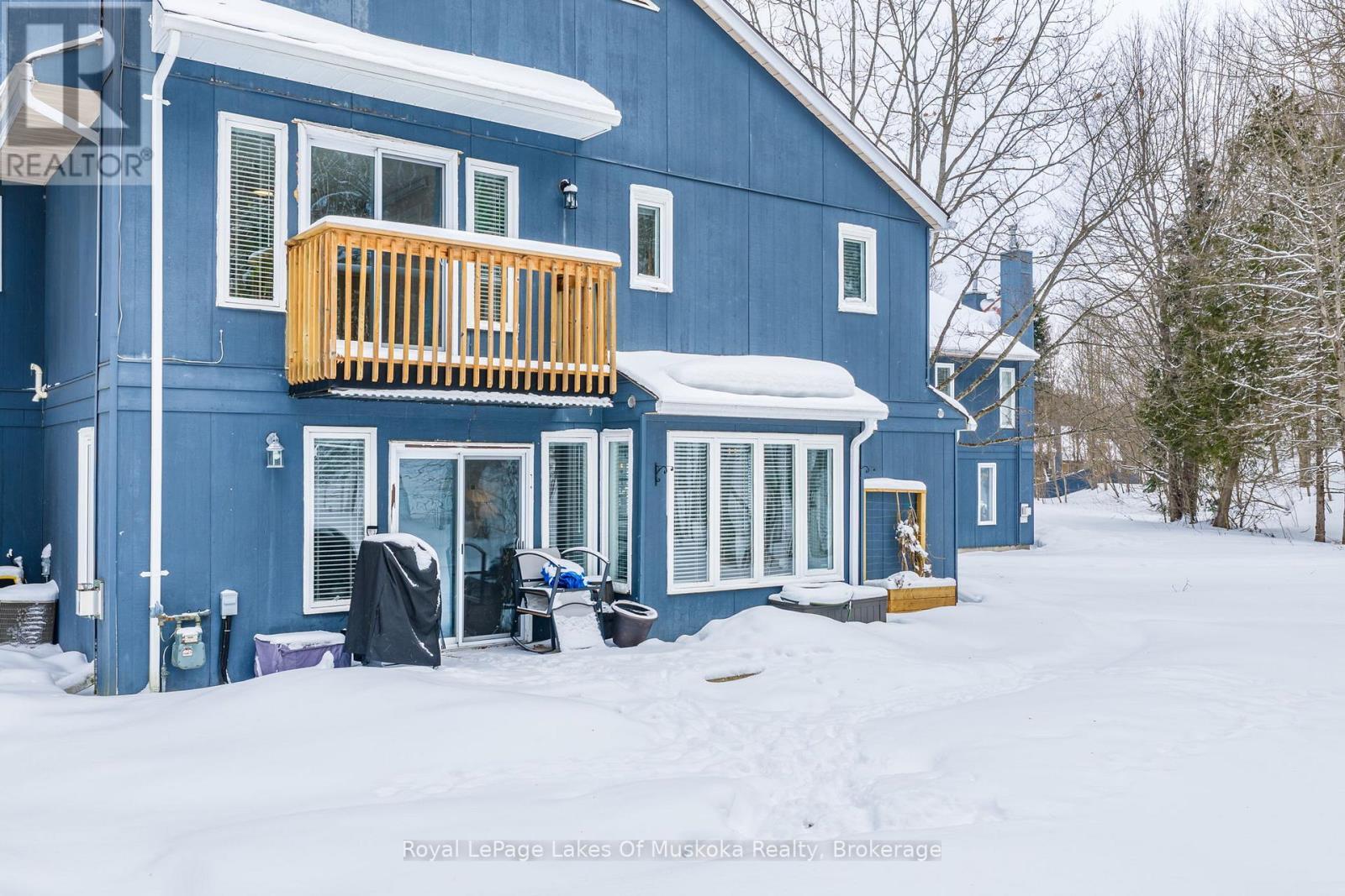 












4 - 1551 HIDDEN VALLEY ROAD

,
Huntsville (Chaffey),




Ontario
P1H1A4

