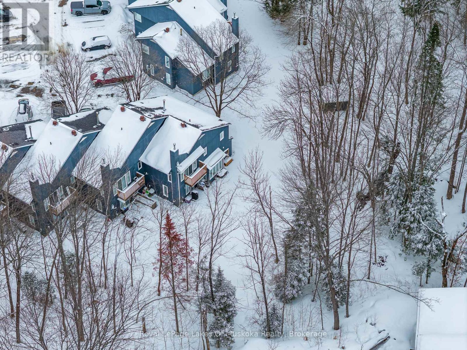 












4 - 1551 HIDDEN VALLEY ROAD

,
Huntsville (Chaffey),




Ontario
P1H1A4

