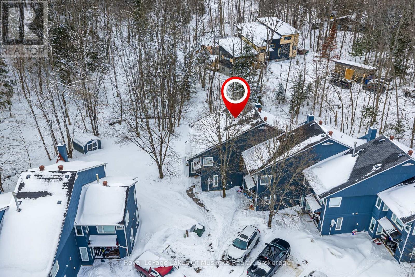 












4 - 1551 HIDDEN VALLEY ROAD

,
Huntsville (Chaffey),




Ontario
P1H1A4

