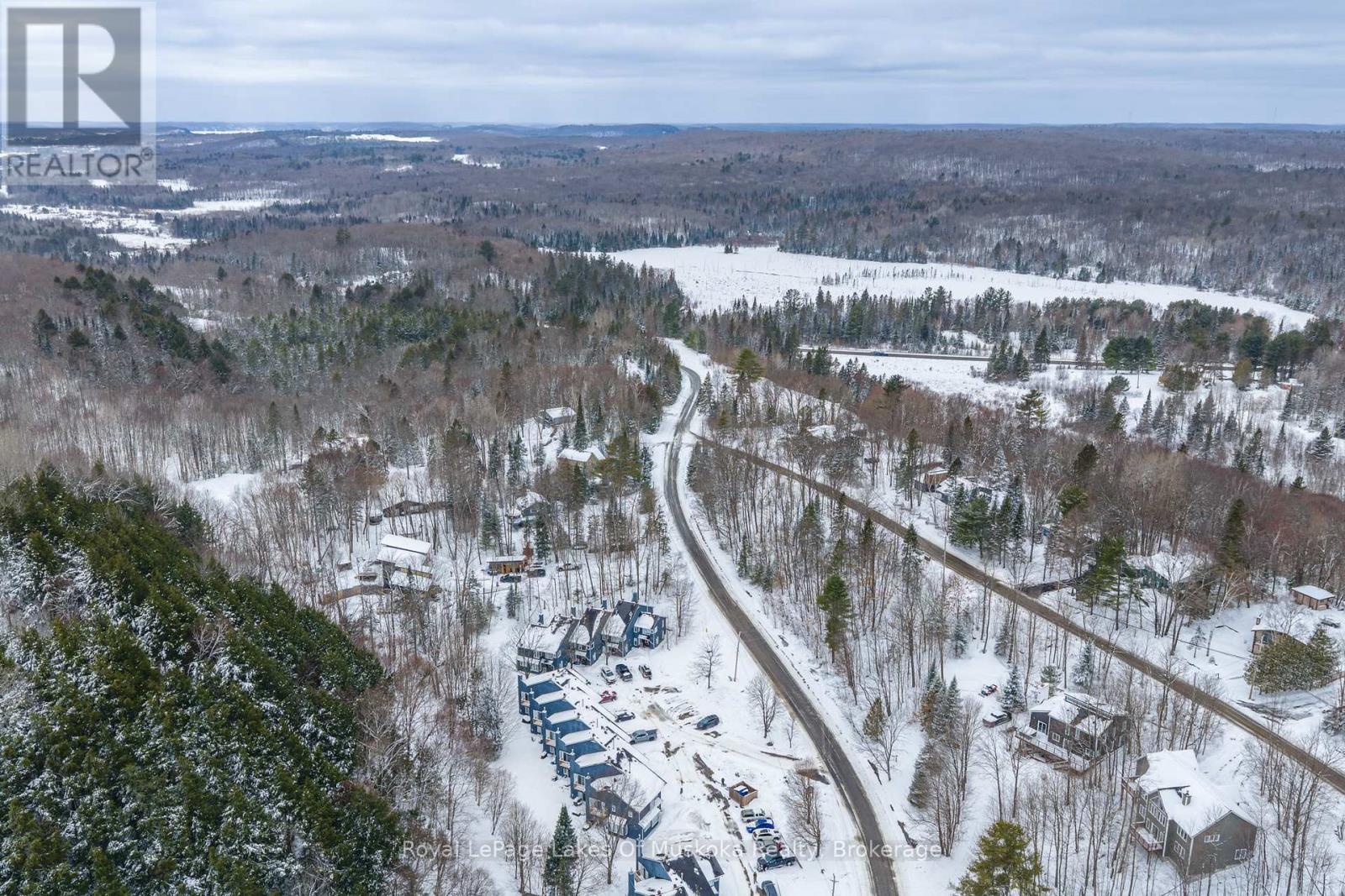 












4 - 1551 HIDDEN VALLEY ROAD

,
Huntsville (Chaffey),




Ontario
P1H1A4

