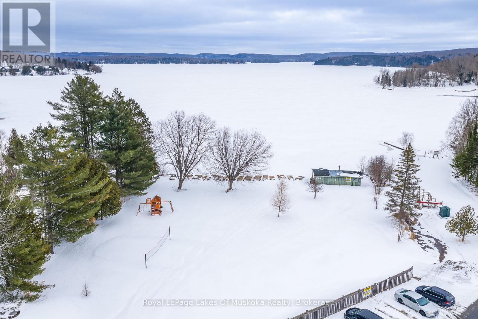 












4 - 1551 HIDDEN VALLEY ROAD

,
Huntsville (Chaffey),




Ontario
P1H1A4

