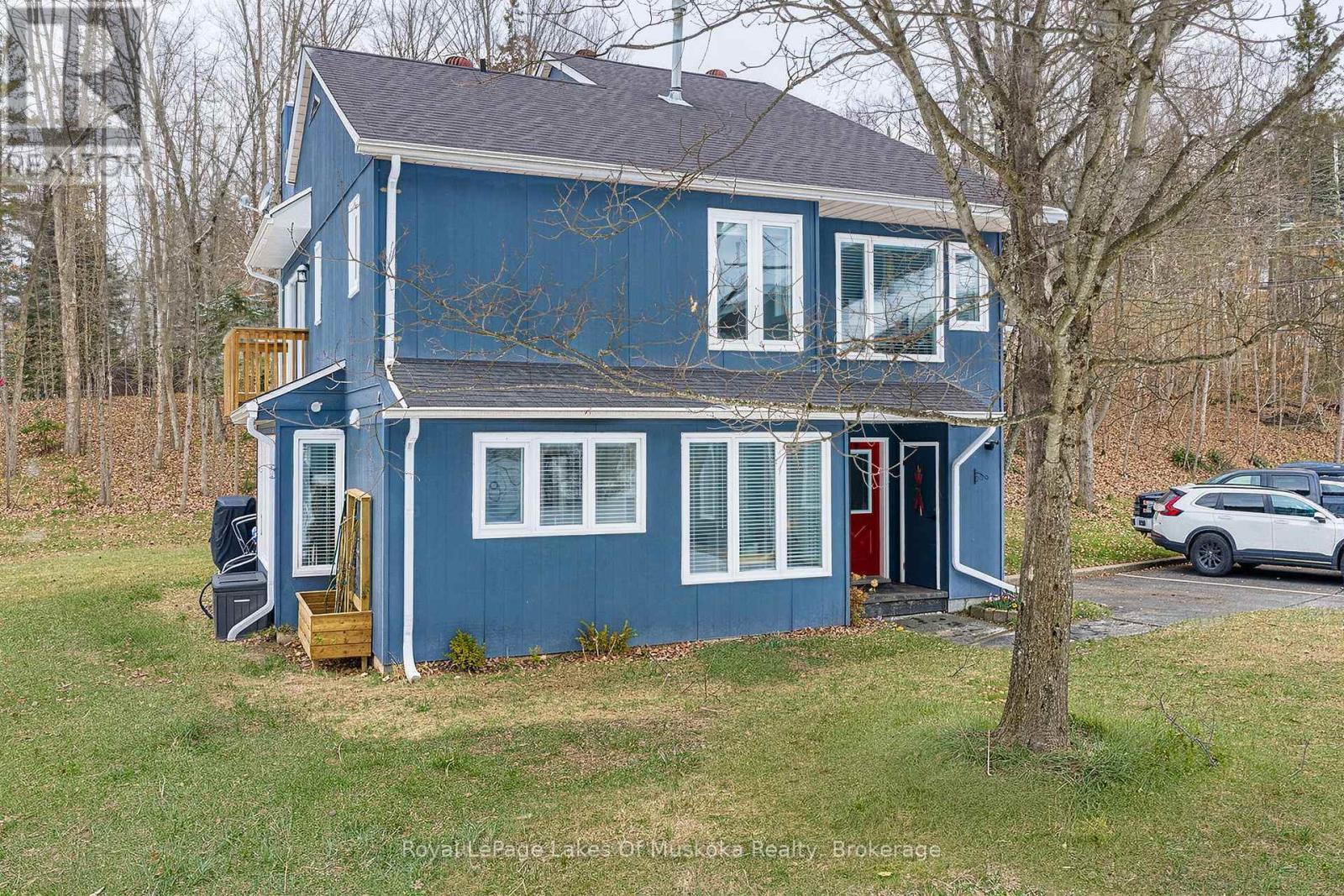 












4 - 1551 HIDDEN VALLEY ROAD

,
Huntsville (Chaffey),




Ontario
P1H1A4

