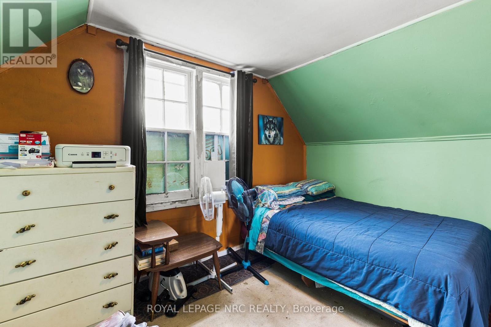 












385 CROWLAND AVENUE

,
Welland,




Ontario
L3B1X5

