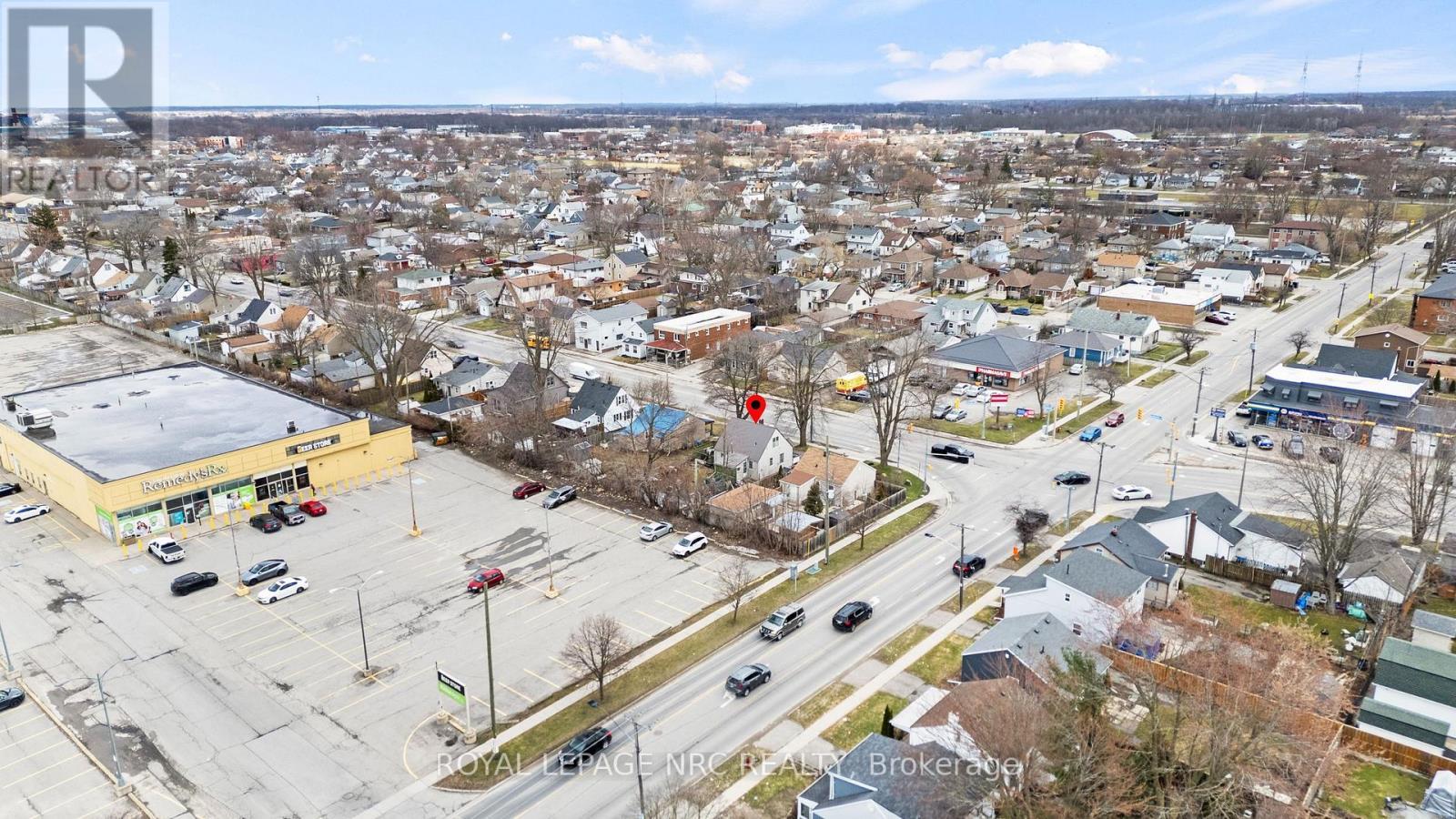 












385 CROWLAND AVENUE

,
Welland,




Ontario
L3B1X5

