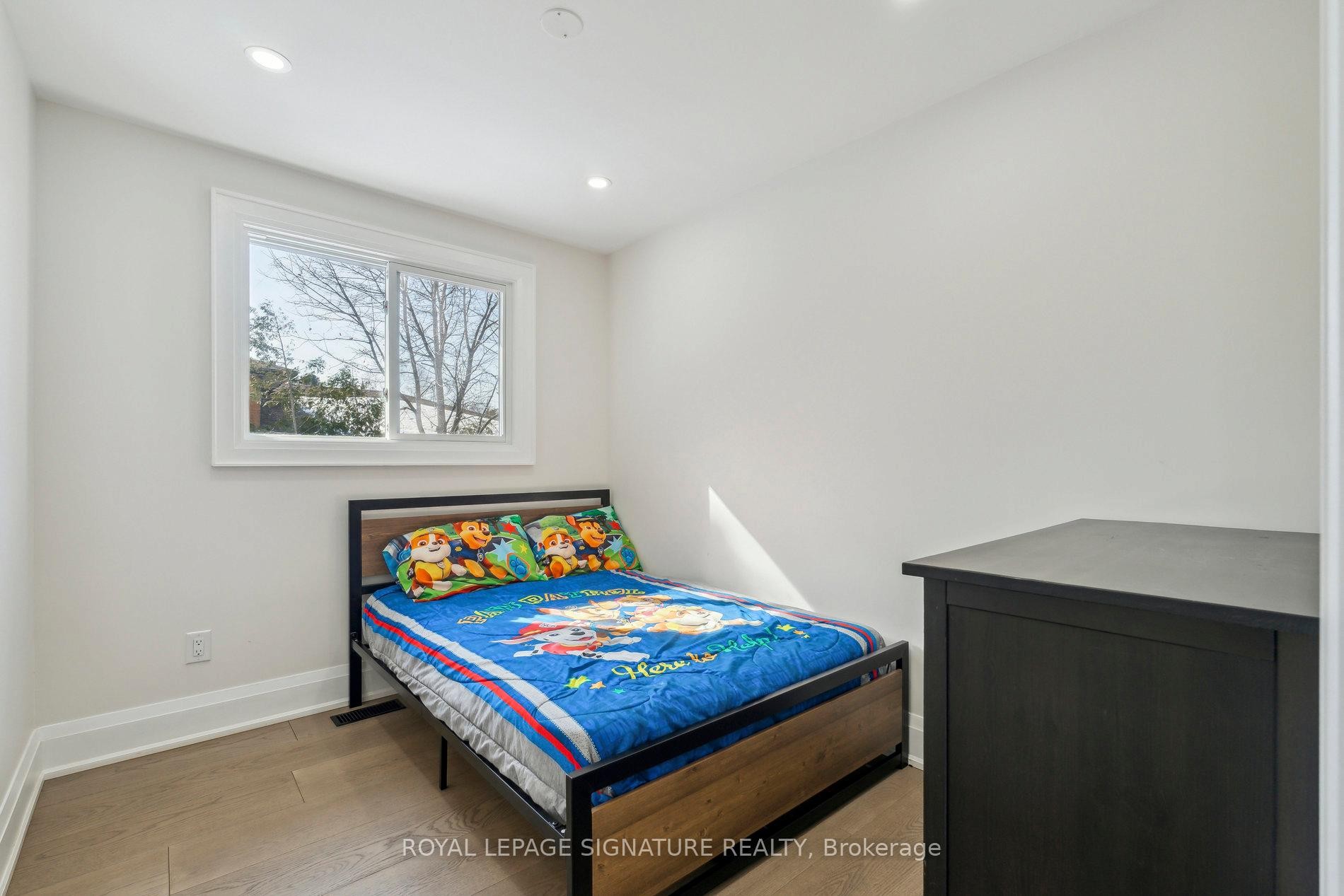 









2199


Richard

Street East,
Innisfil,




ON
L9S 2C4

