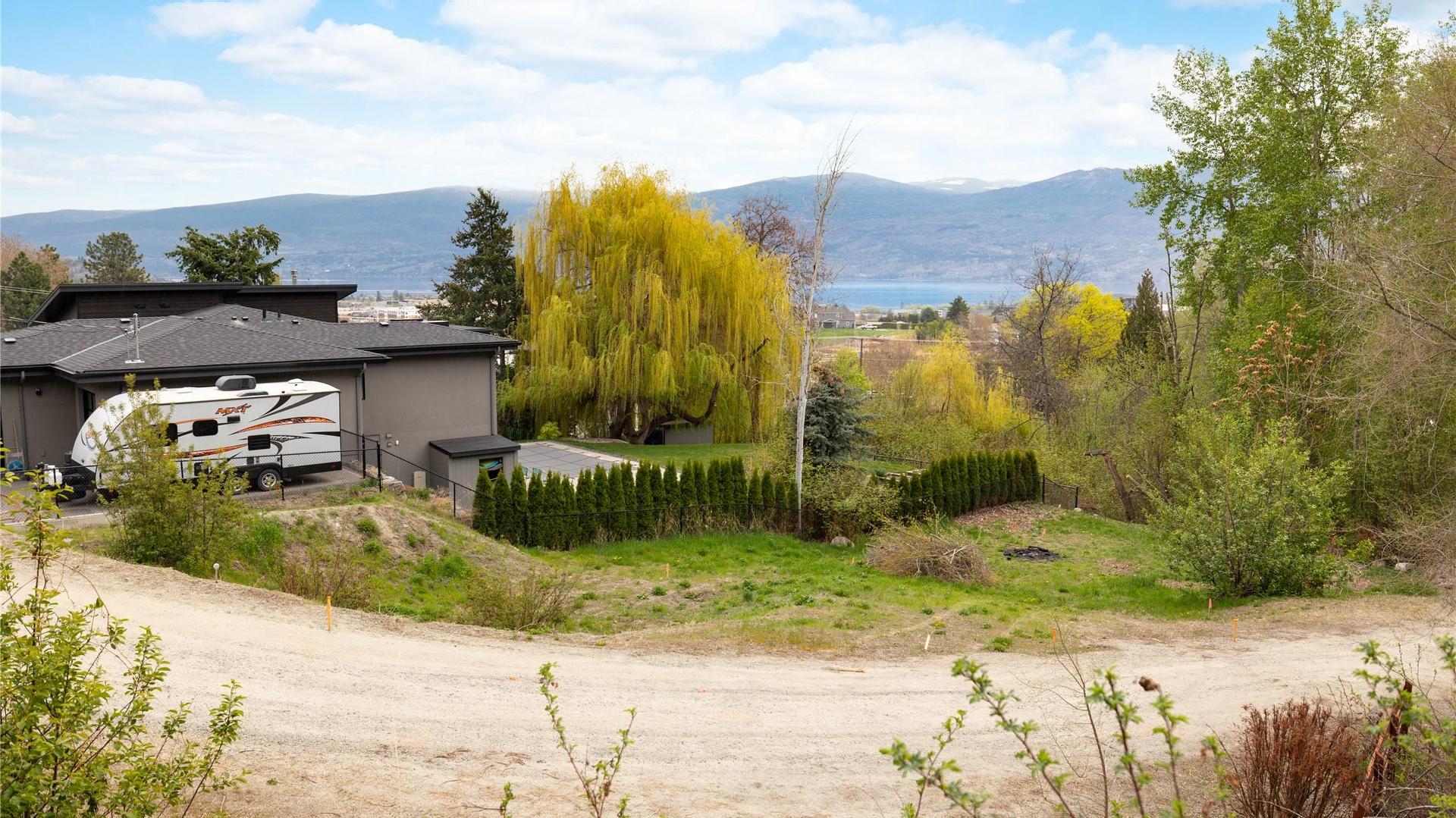 









2621


Rufli

Road,
West Kelowna,







BC
V4T 1R3

