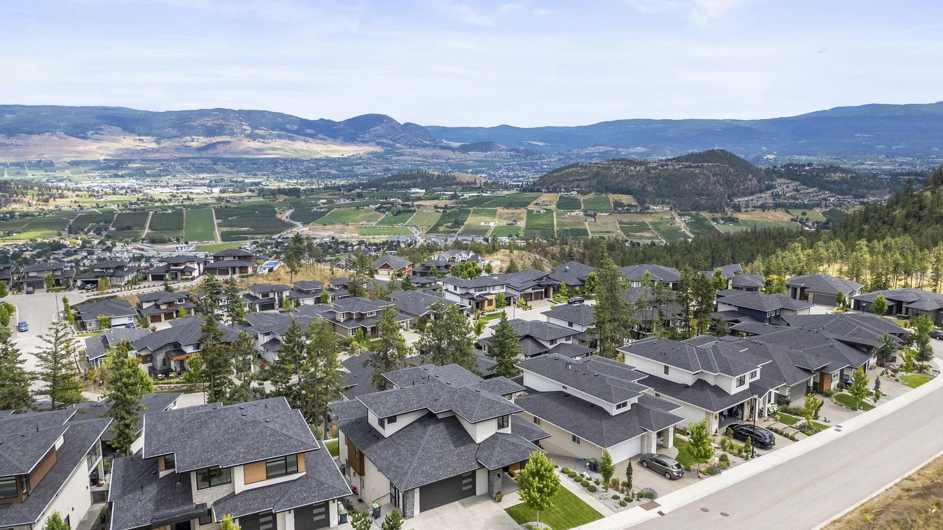 









145


Summer Wood

Drive,
Kelowna,




BC
V1V 0C9

