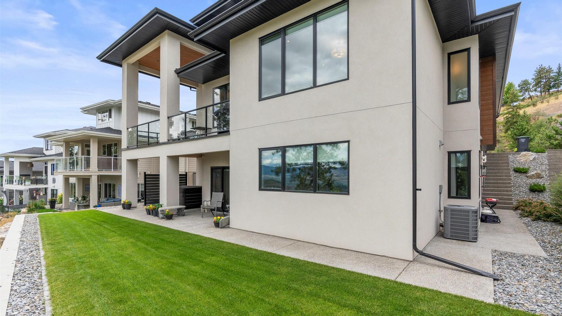 









145


Summer Wood

Drive,
Kelowna,




BC
V1V 0C9

