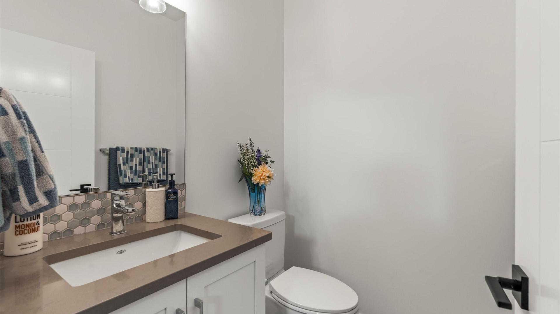 









145


Summer Wood

Drive,
Kelowna,




BC
V1V 0C9

