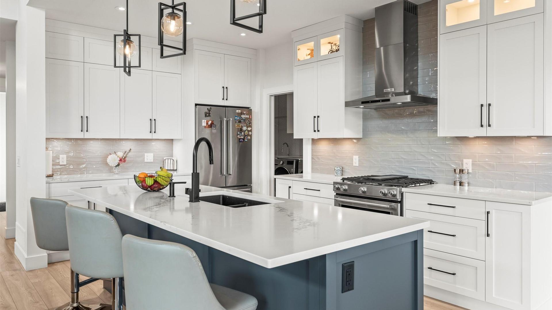 









145


Summer Wood

Drive,
Kelowna,




BC
V1V 0C9

