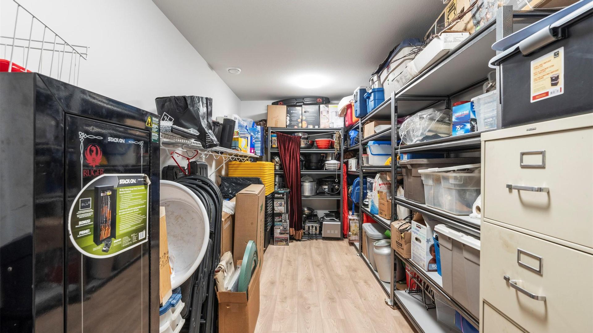 









145


Summer Wood

Drive,
Kelowna,




BC
V1V 0C9

