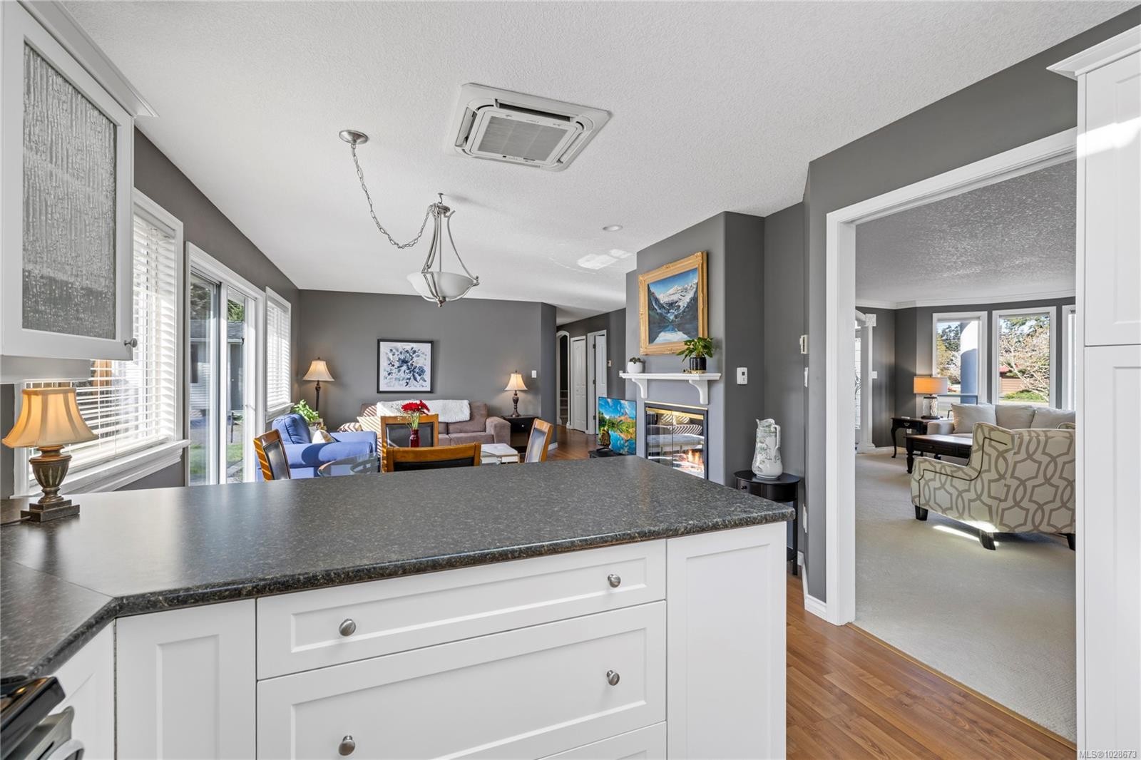 









801


Temple

St,
Parksville,




BC
V9P 1B1

