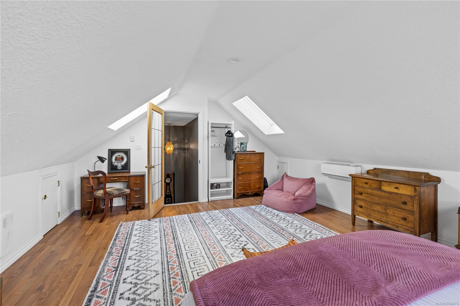 









801


Temple

St,
Parksville,




BC
V9P 1B1

