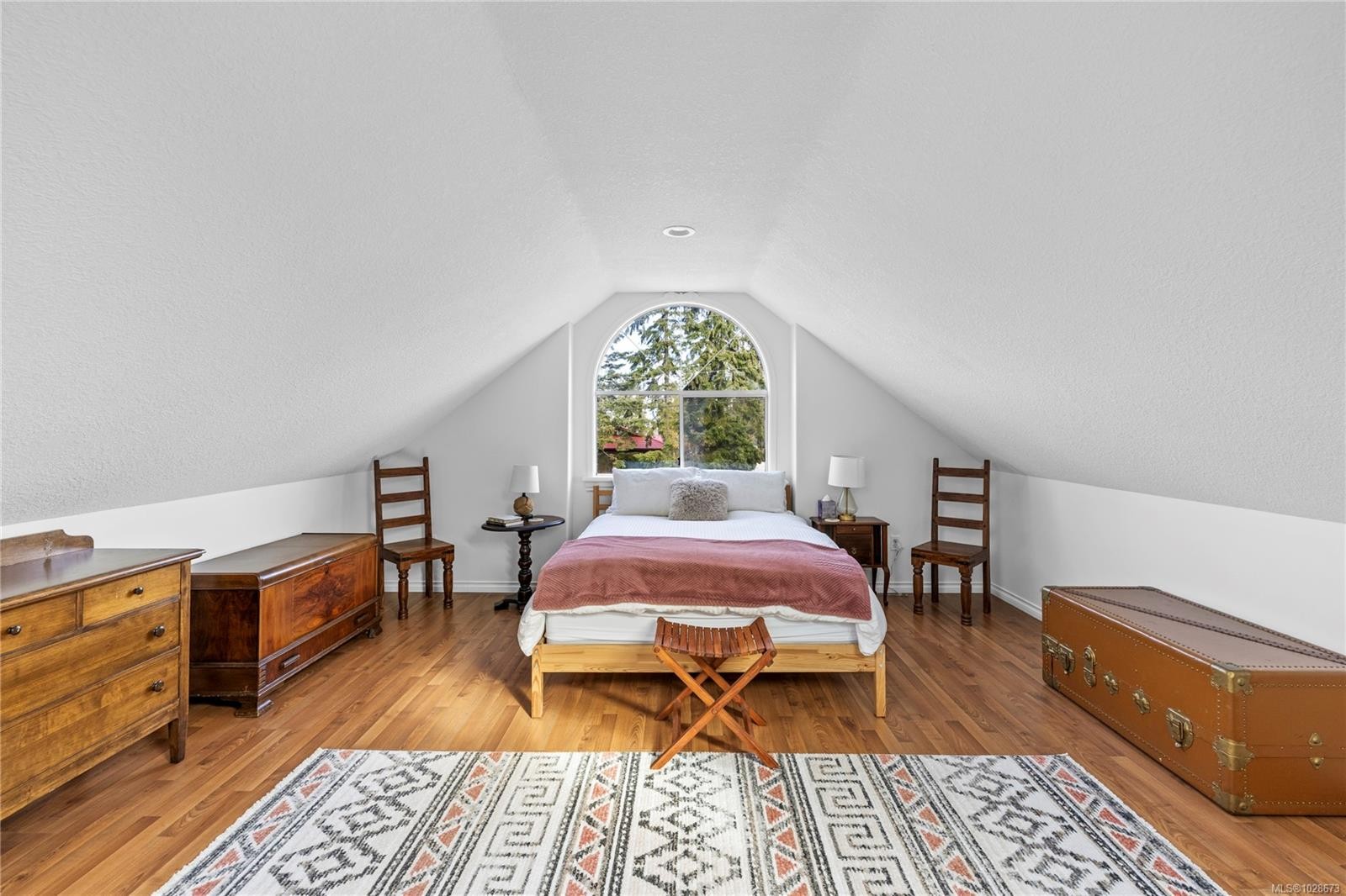 









801


Temple

St,
Parksville,




BC
V9P 1B1

