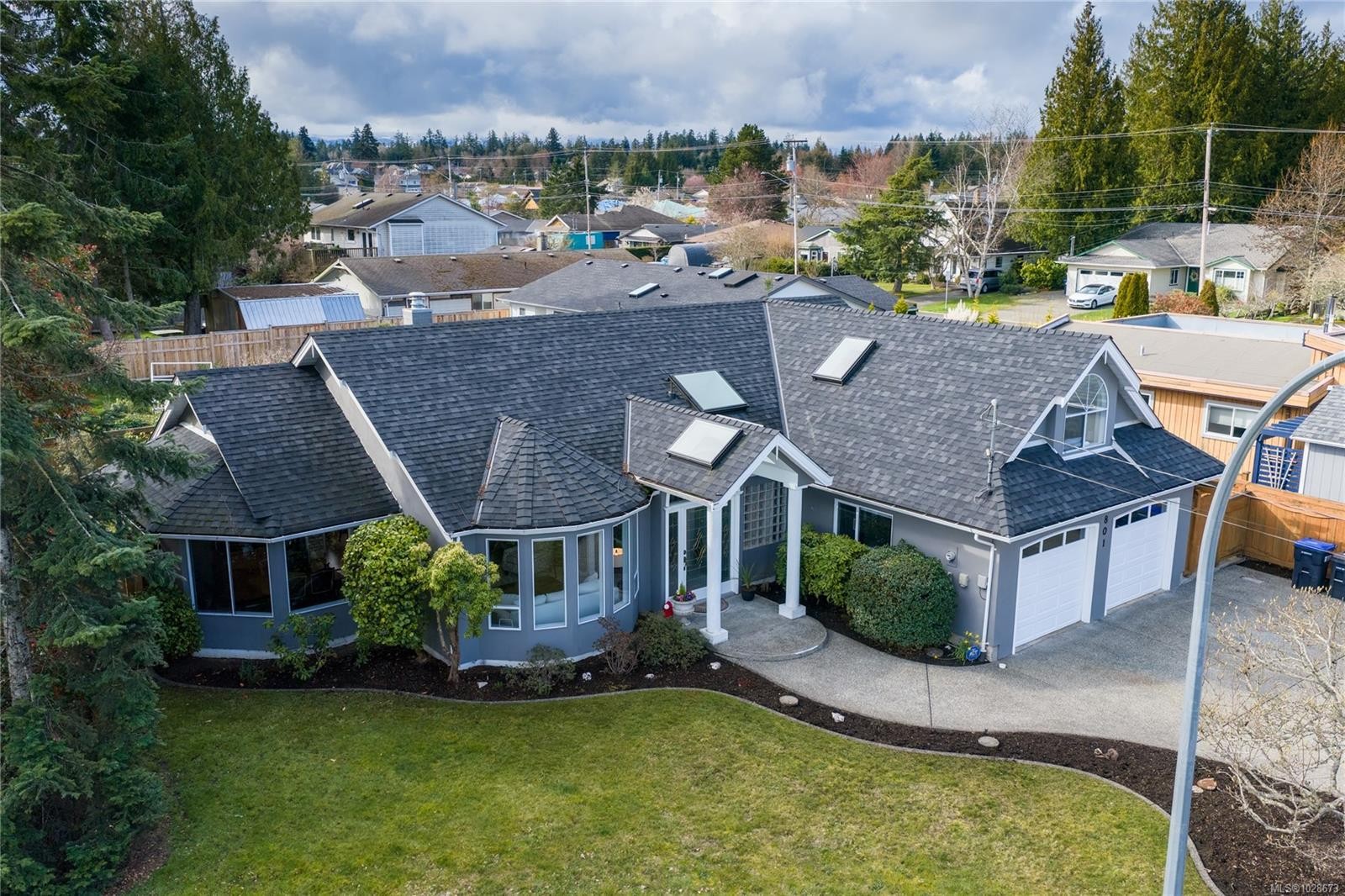 









801


Temple

St,
Parksville,




BC
V9P 1B1

