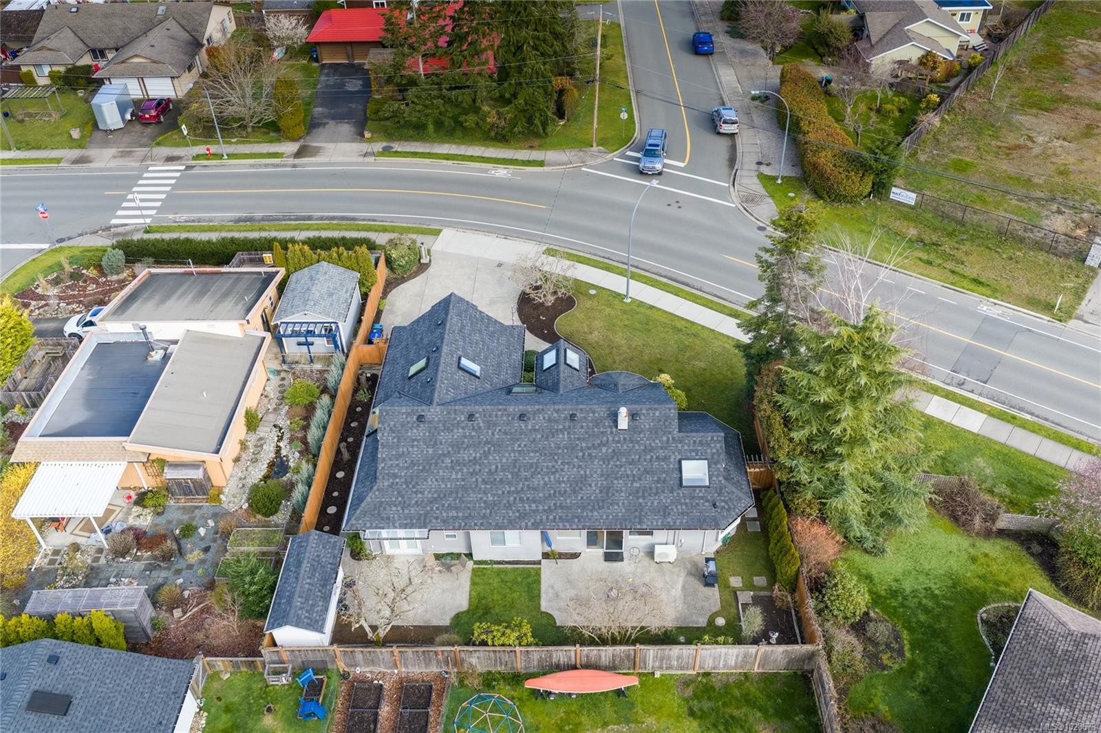 









801


Temple

St,
Parksville,




BC
V9P 1B1

