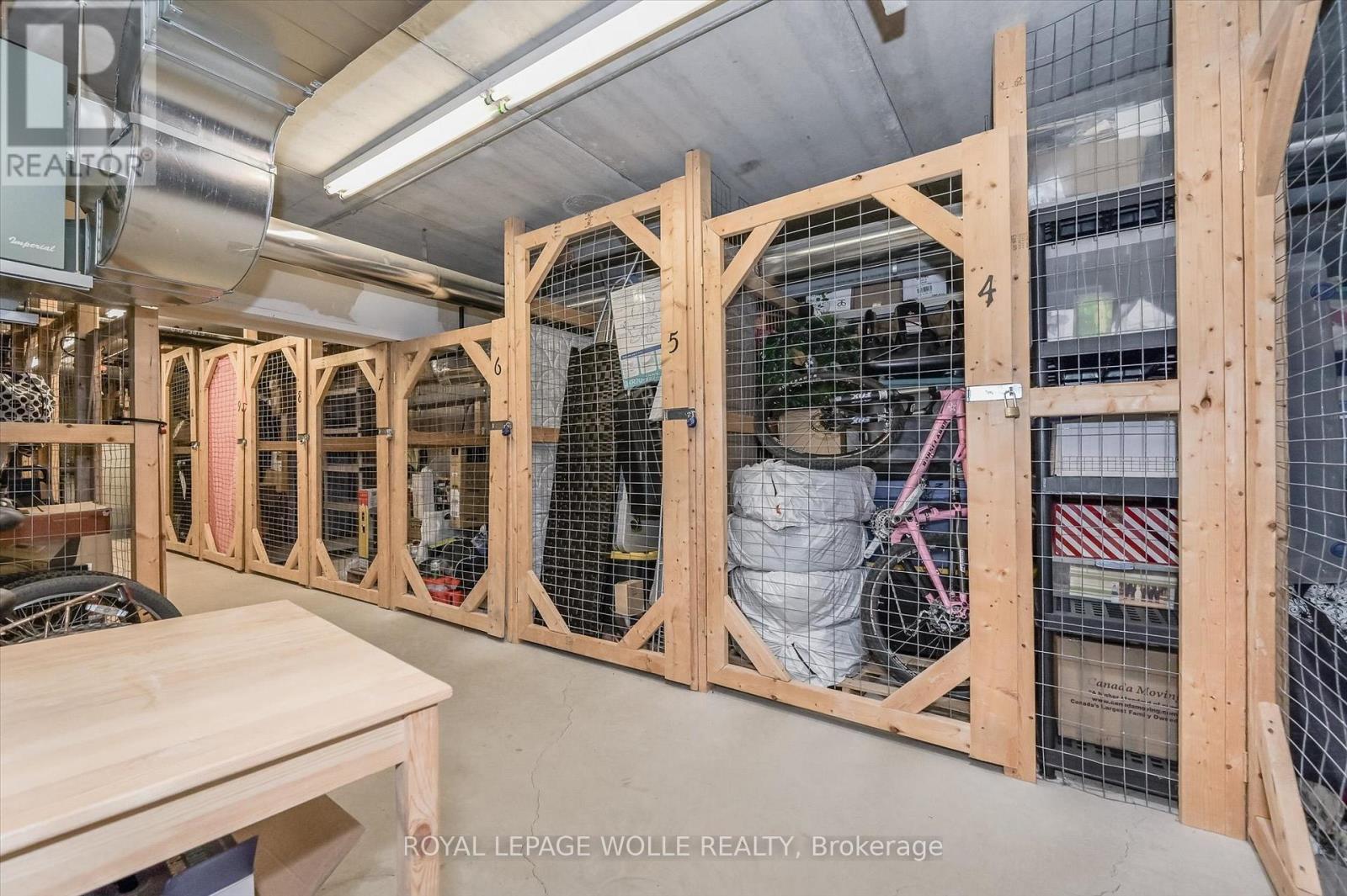 












302 - 36 REGINA STREET N

,
Waterloo,




Ontario
N2J3A2

