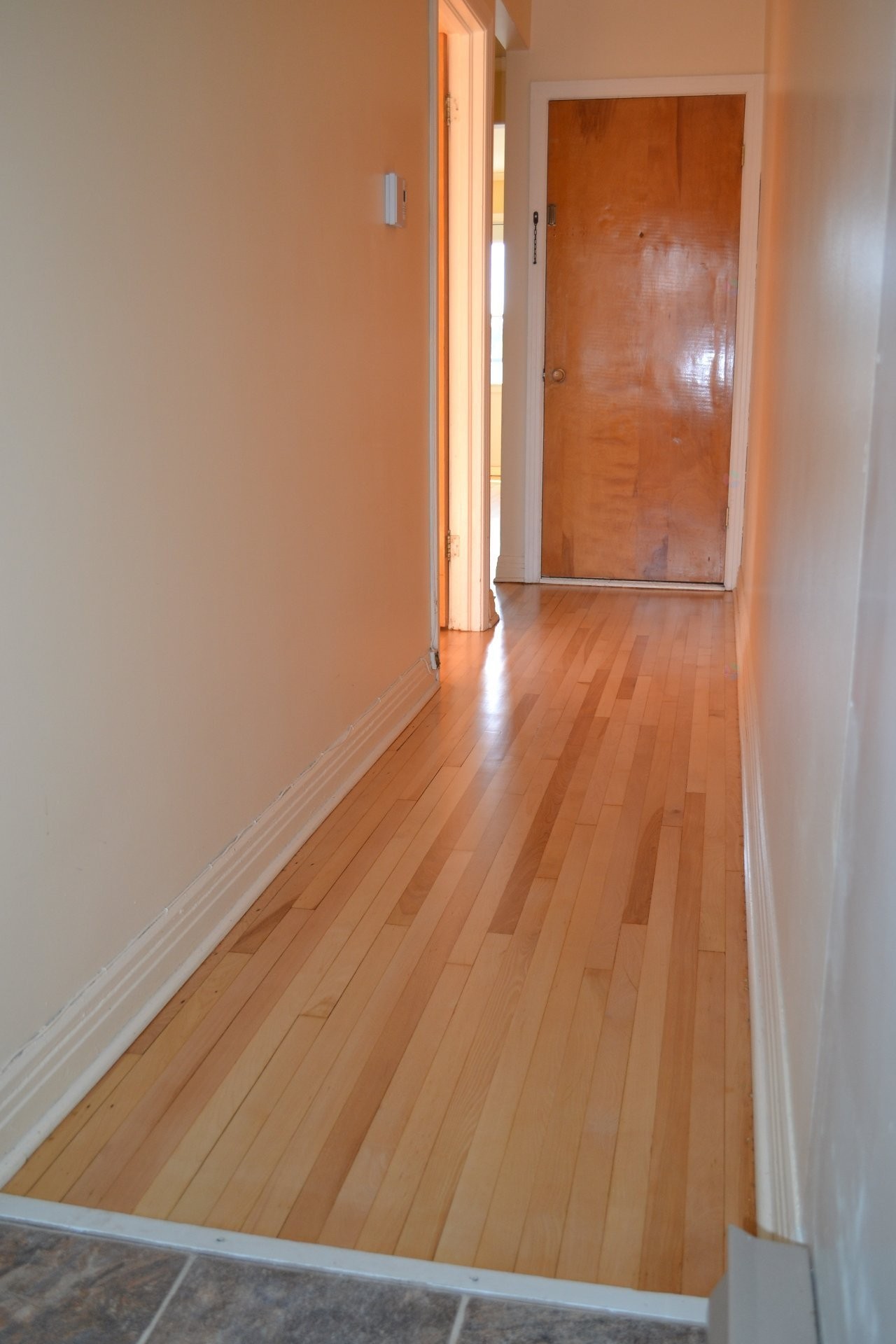 









8392


Rue Centrale

,
Montréal (LaSalle),




QC
H8P1M8

