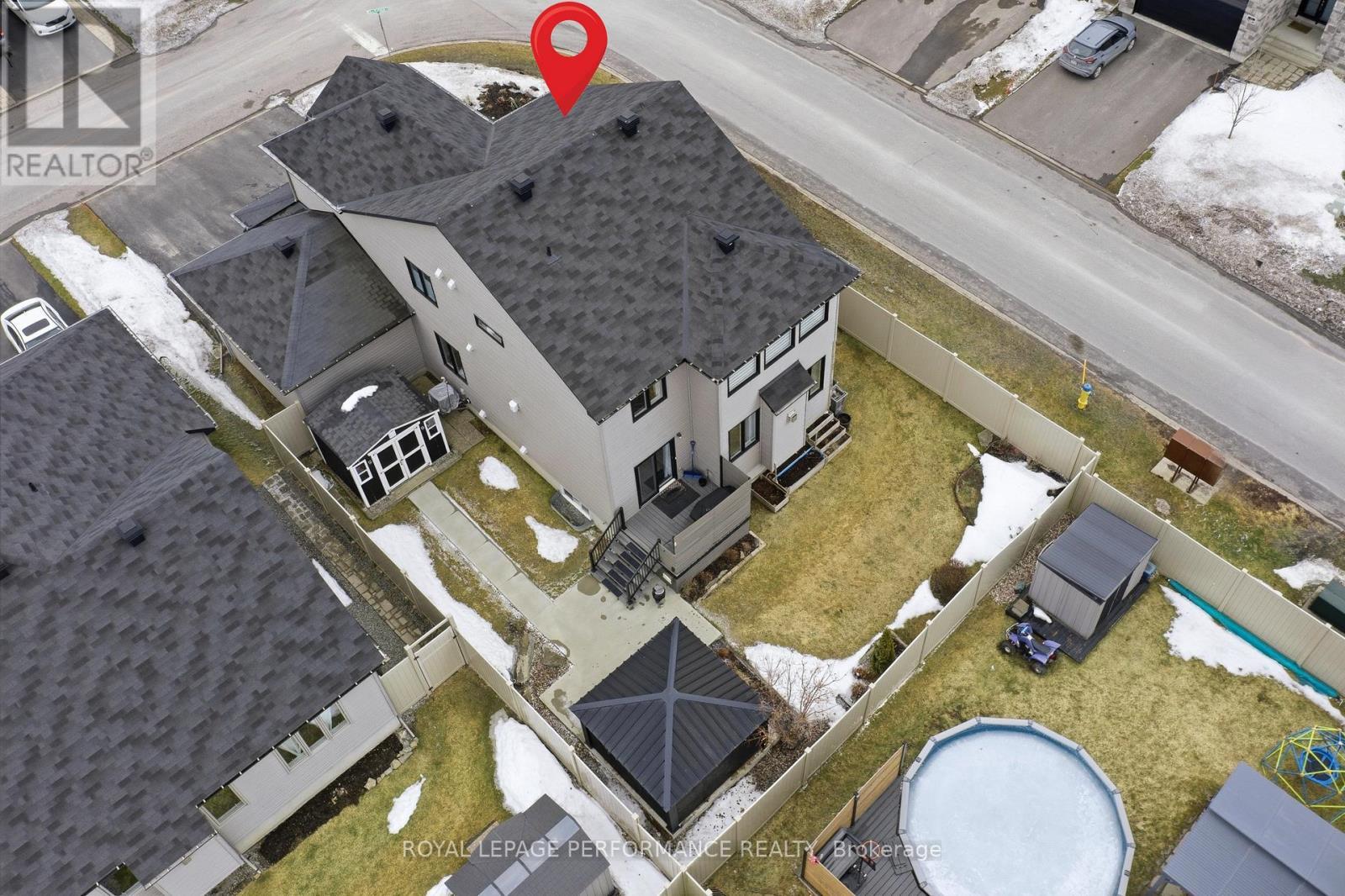 












800 PLATINUM STREET

,
Clarence-Rockland,




Ontario
K4K0J2

