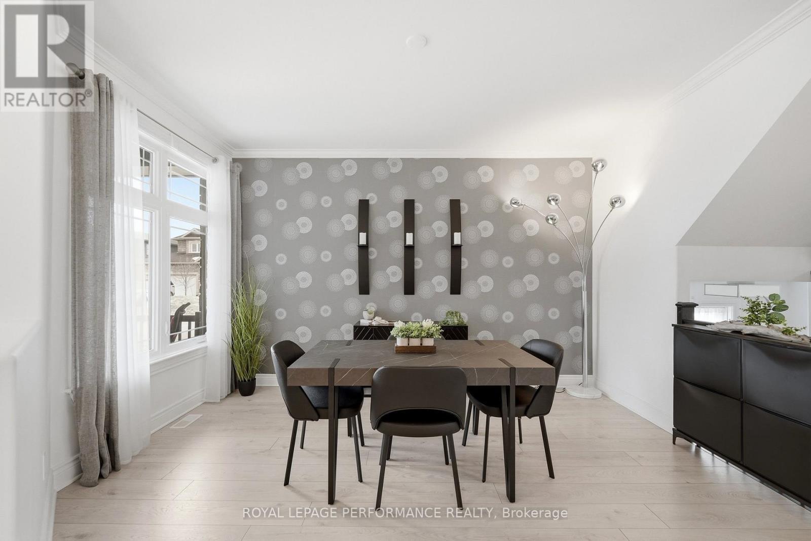 












800 PLATINUM STREET

,
Clarence-Rockland,




Ontario
K4K0J2

