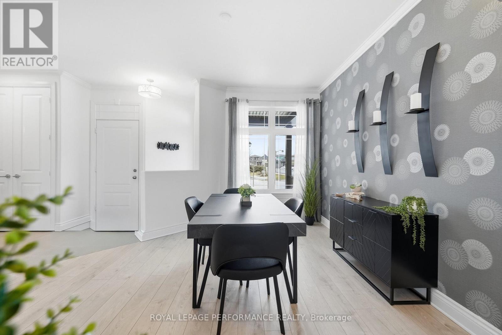 












800 PLATINUM STREET

,
Clarence-Rockland,




Ontario
K4K0J2

