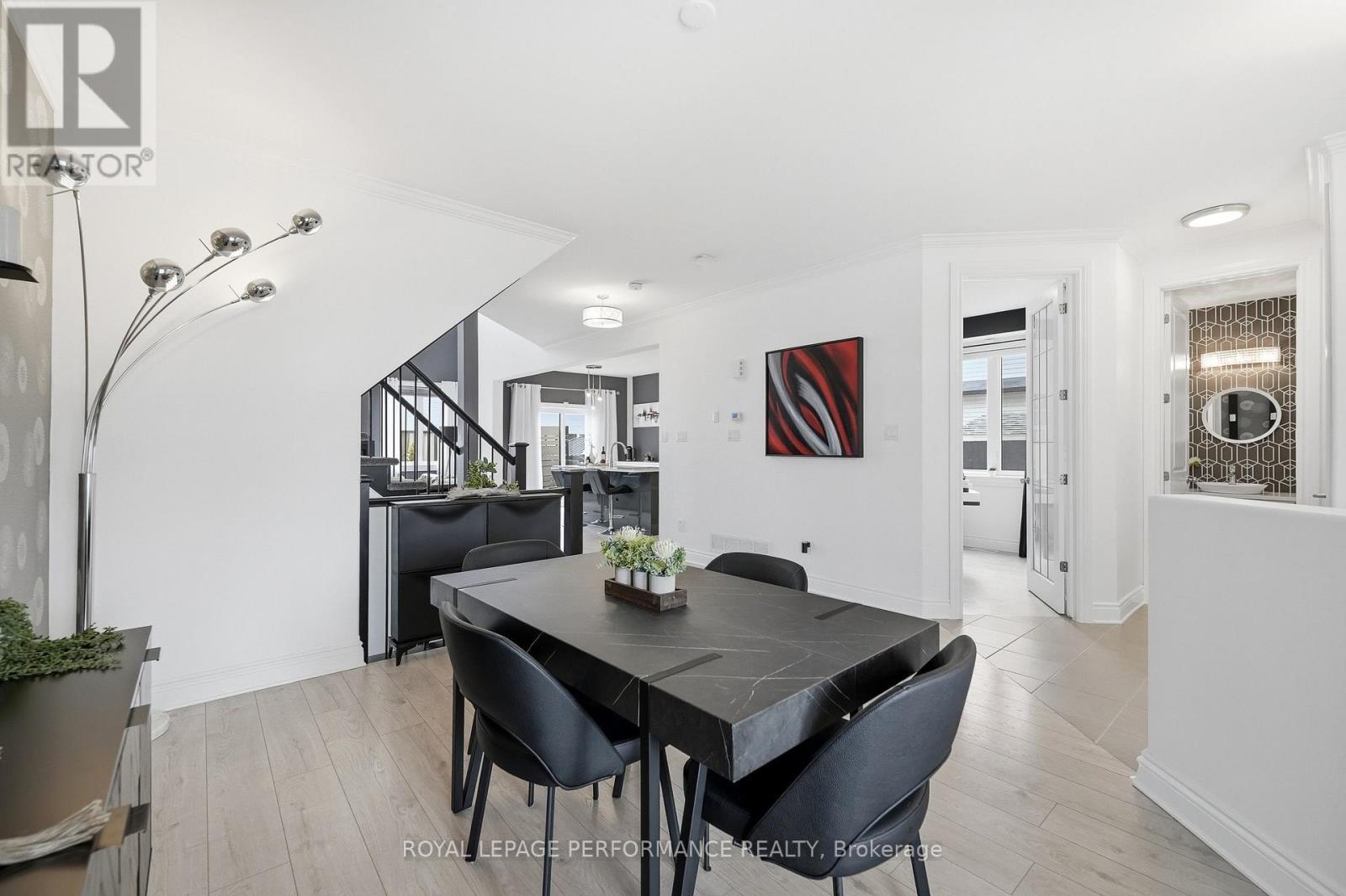 












800 PLATINUM STREET

,
Clarence-Rockland,




Ontario
K4K0J2

