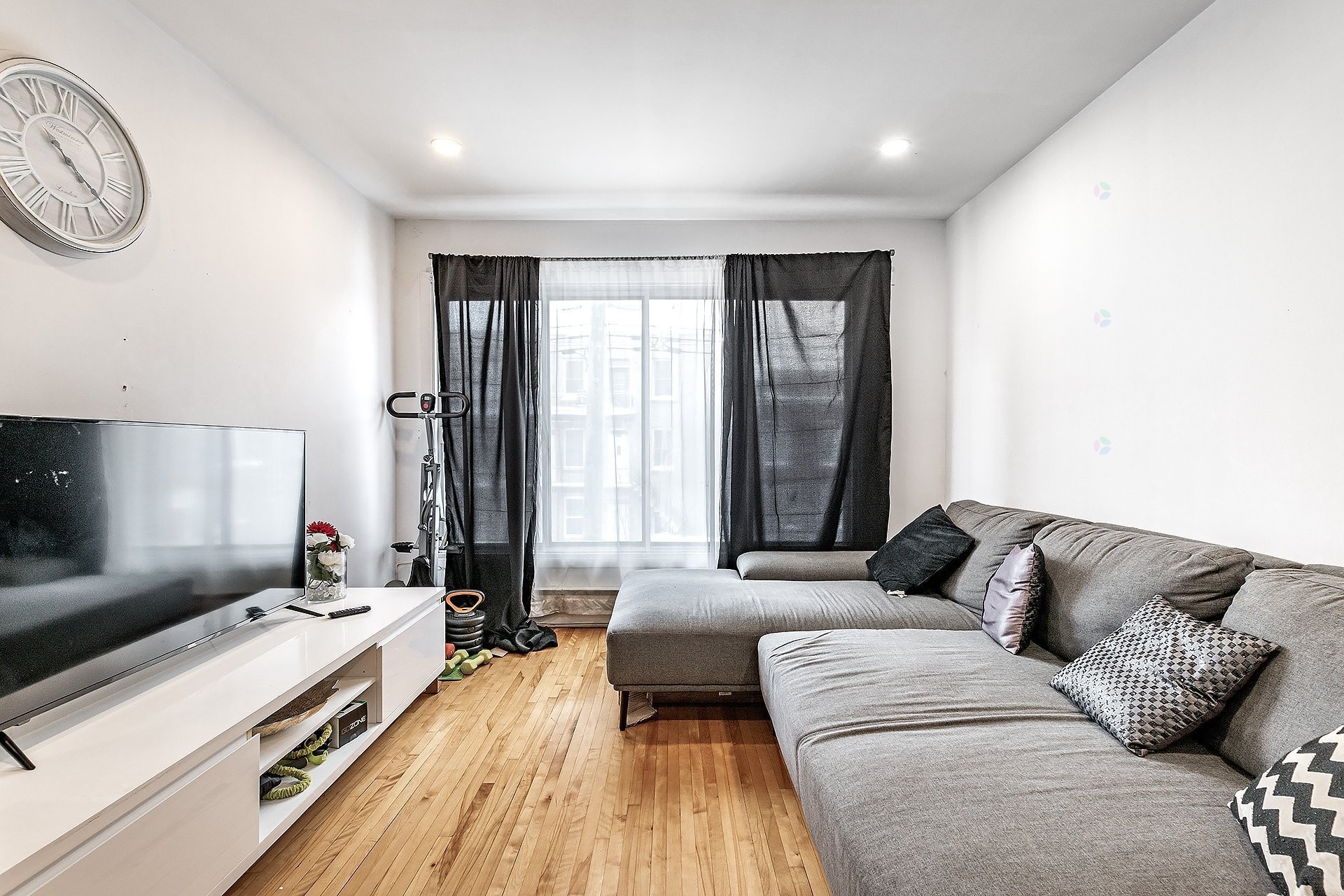 









2451


Rue Monsabré

,
Montréal (Mercier/Hochelaga-Maisonneuve),




QC
H1N2K5

