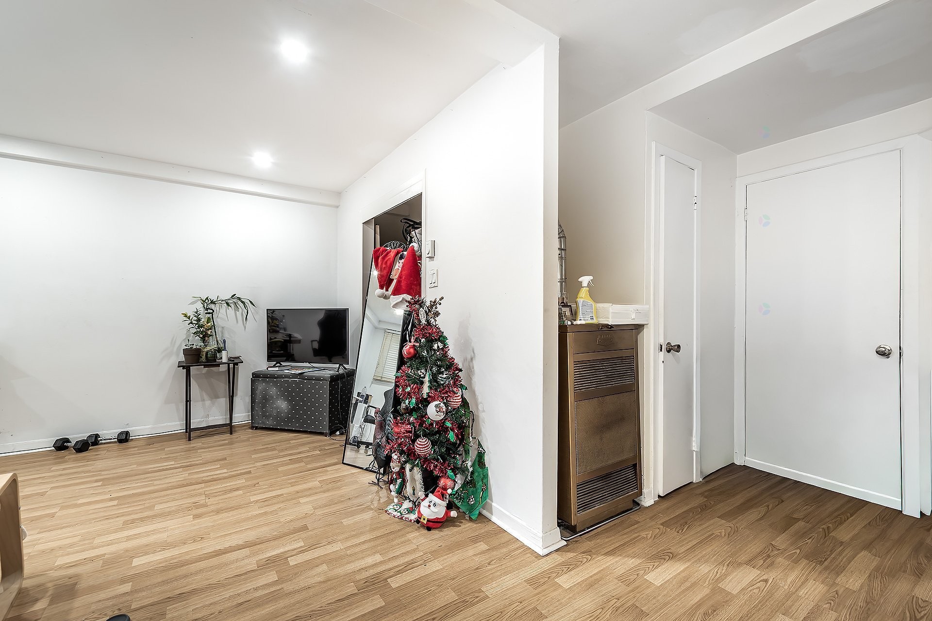 









2451


Rue Monsabré

,
Montréal (Mercier/Hochelaga-Maisonneuve),




QC
H1N2K5

