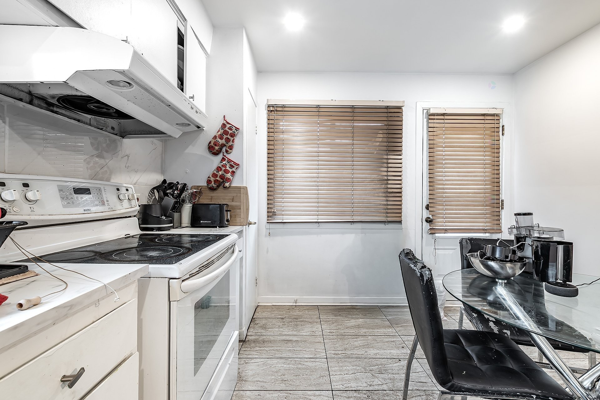 









2451


Rue Monsabré

,
Montréal (Mercier/Hochelaga-Maisonneuve),




QC
H1N2K5

