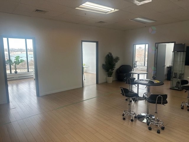 









8300


Rue St-Patrick

, UNIT-B,
Montréal (LaSalle),




QC
H8N2H1

