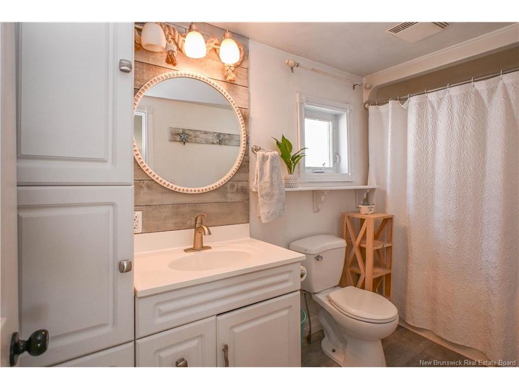 









22


rue des Chalets

ST,
Inkerman Ferry,




NB
E8P 1V8

