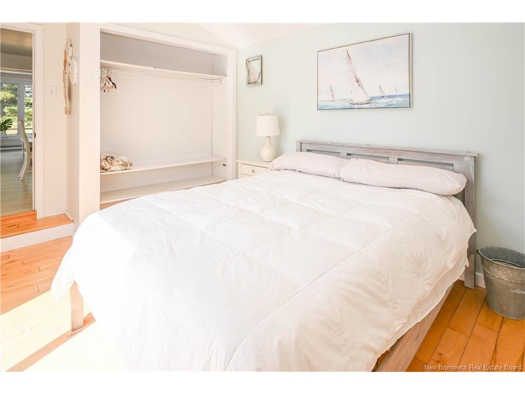 









22


rue des Chalets

ST,
Inkerman Ferry,




NB
E8P 1V8

