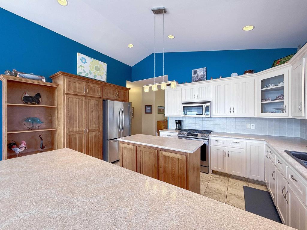 












31 Lantern Hill Drive

,
North Rustico,




PE
C0A 1N0


