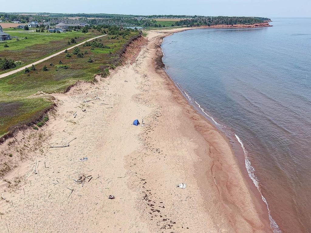 












31 Lantern Hill Drive

,
North Rustico,




PE
C0A 1N0

