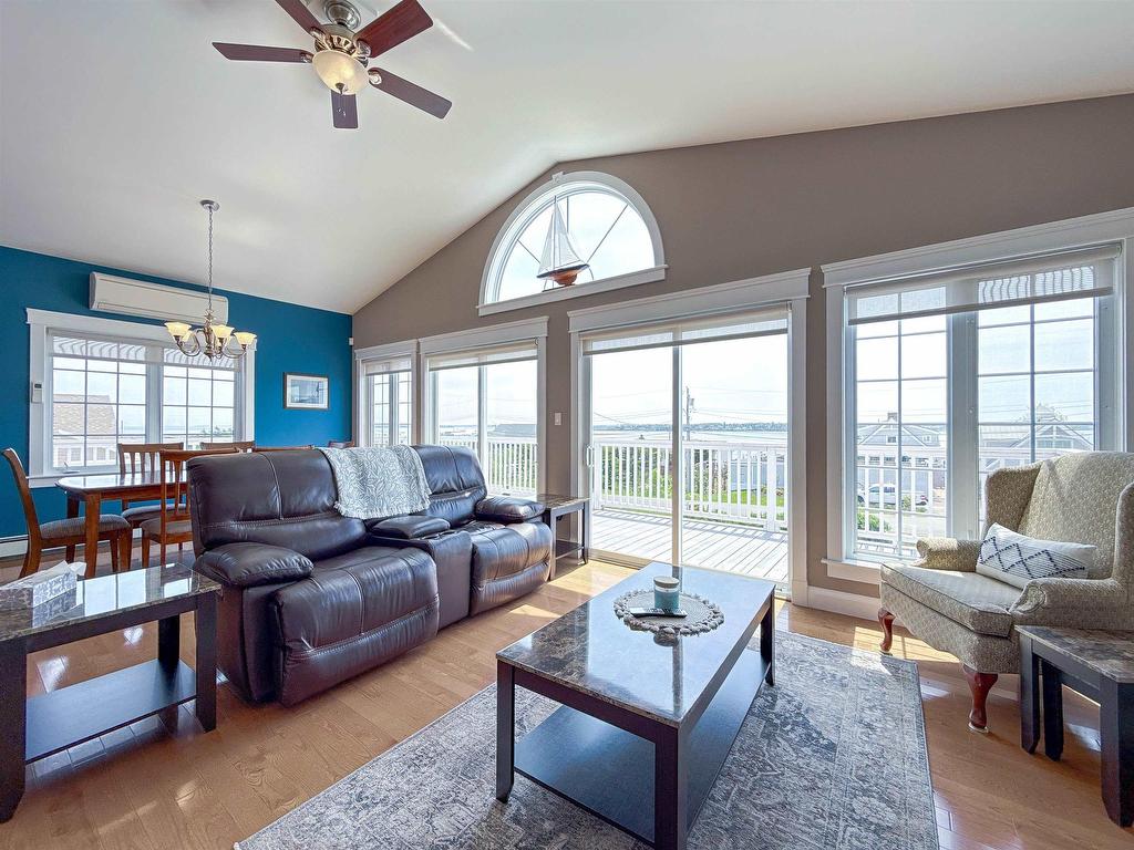 












31 Lantern Hill Drive

,
North Rustico,




PE
C0A 1N0

