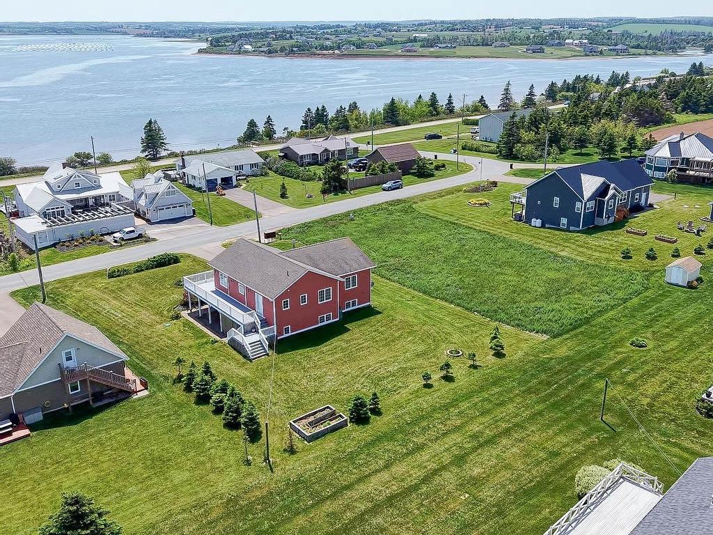 












31 Lantern Hill Drive

,
North Rustico,




PE
C0A 1N0


