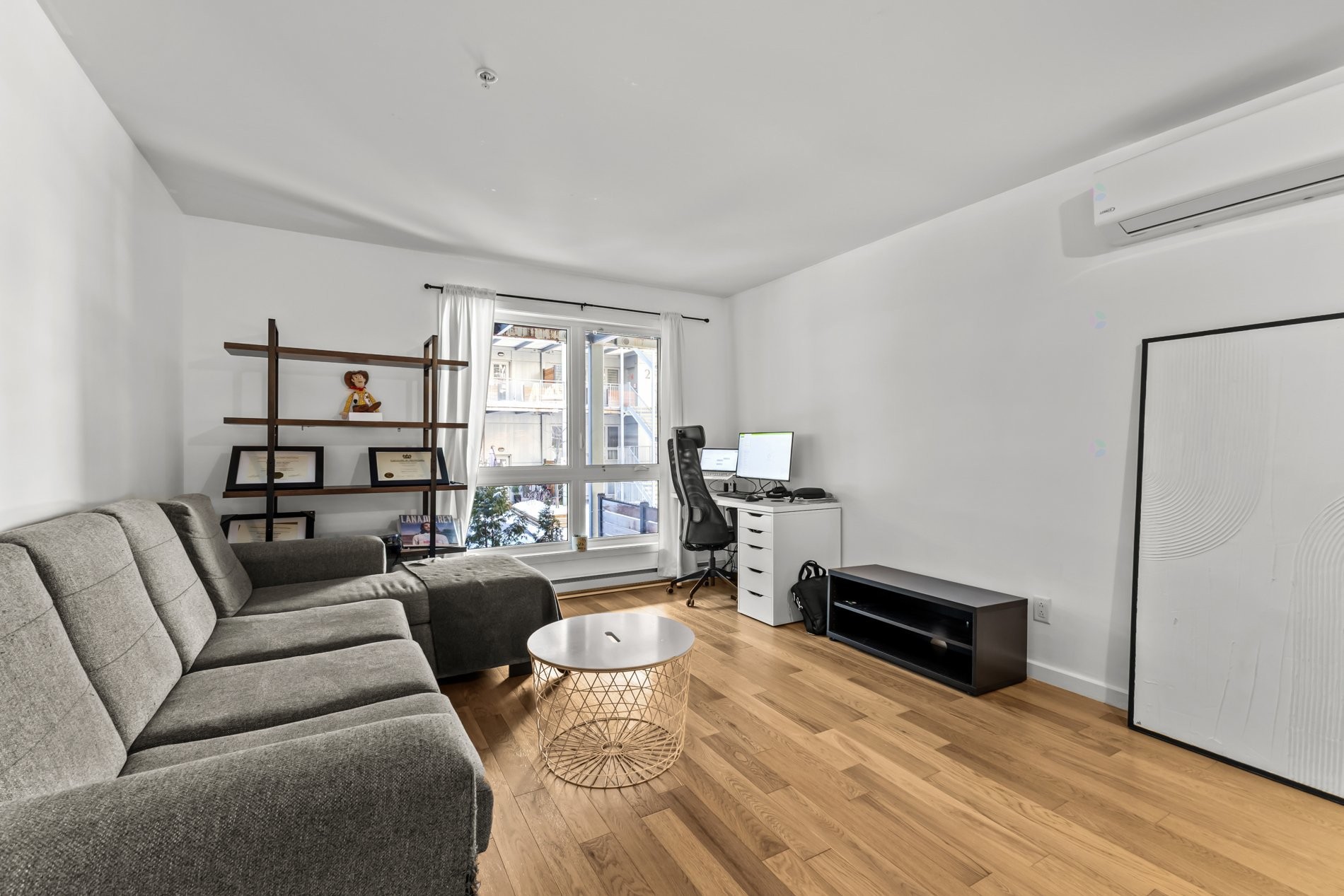 









568


Rue Nicolet

,
Montréal (Mercier/Hochelaga-Maisonneuve),




QC
H1W0C2

