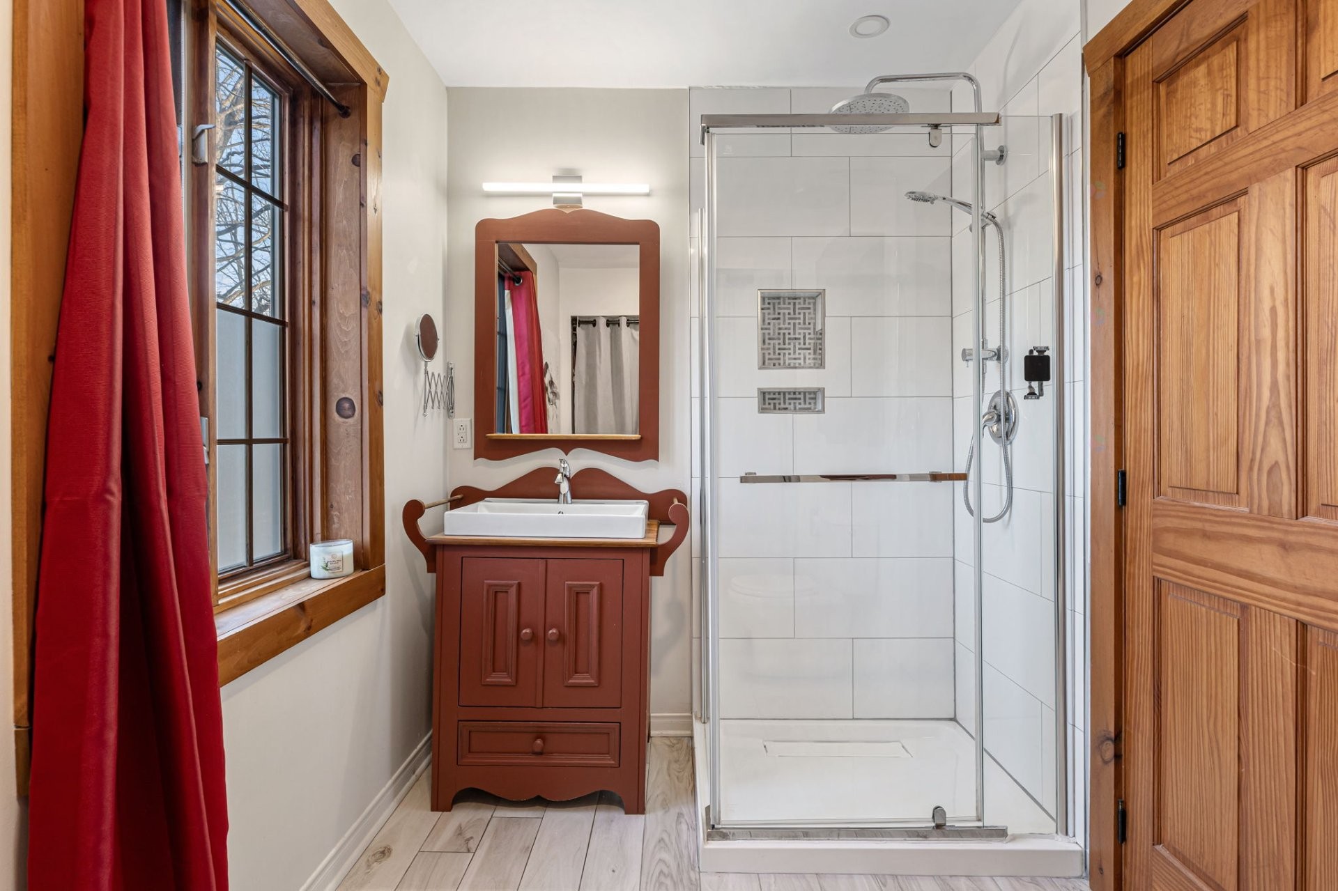 









26


Av. du Mont-St-Bruno

,
Sainte-Julie,




QC
J3E2Z9

