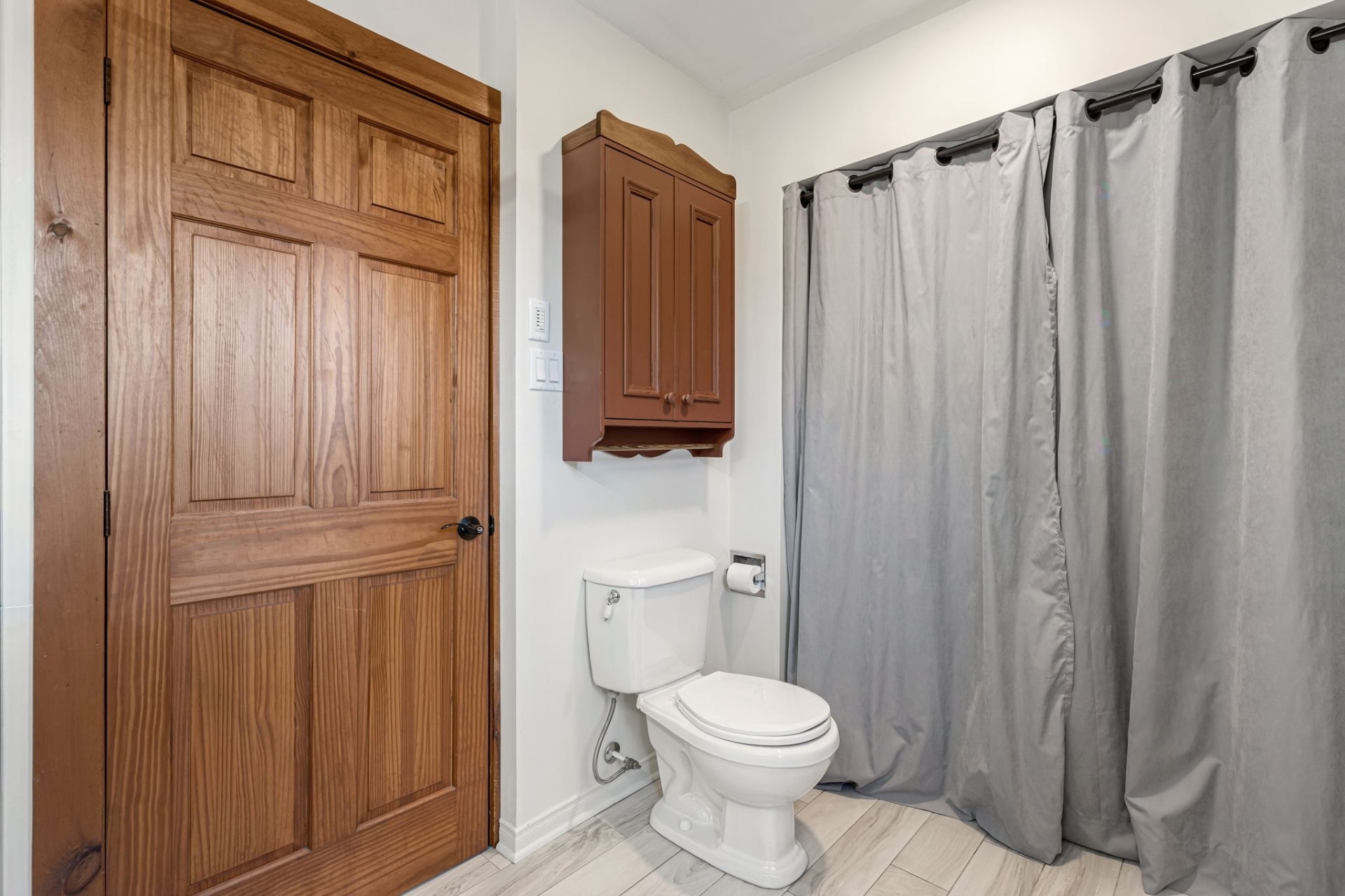 









26


Av. du Mont-St-Bruno

,
Sainte-Julie,




QC
J3E2Z9

