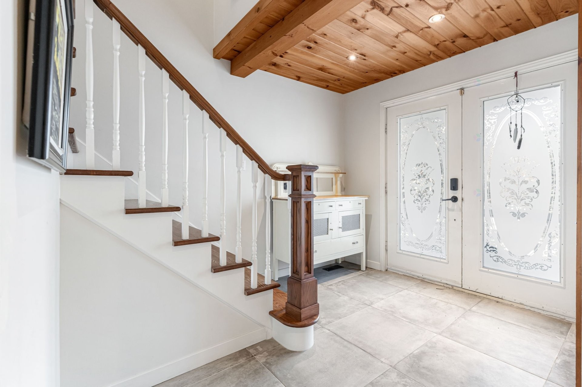 









26


Av. du Mont-St-Bruno

,
Sainte-Julie,




QC
J3E2Z9

